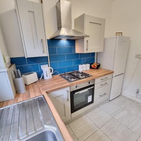 Charming Accommodation Steps From Downtown ليفربول المظهر الخارجي الصورة